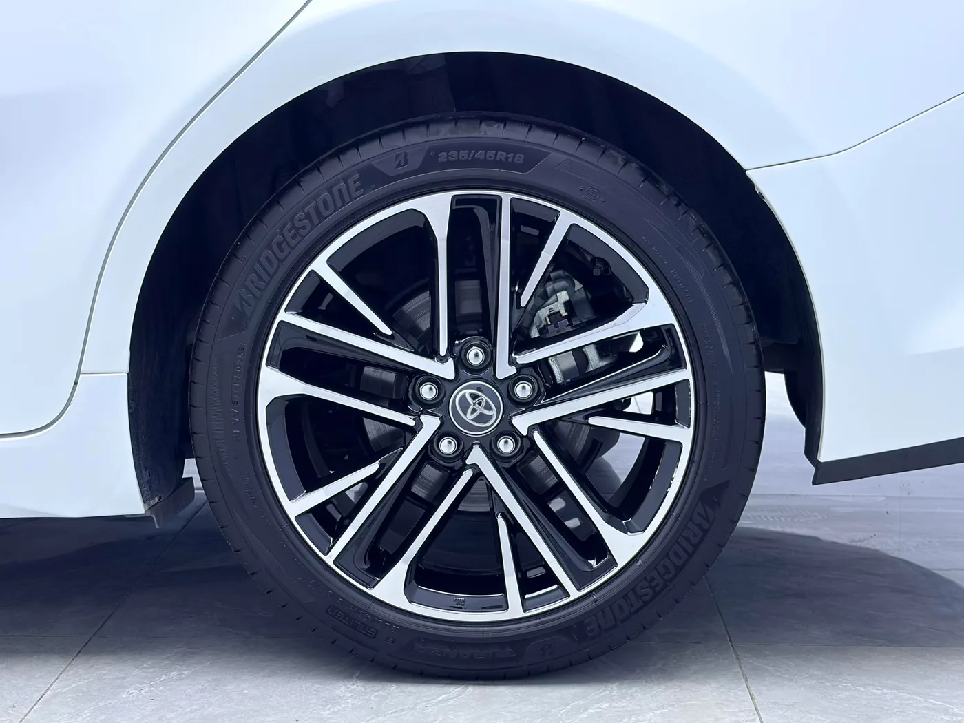 Toyota Camry, 2026 — фото 16