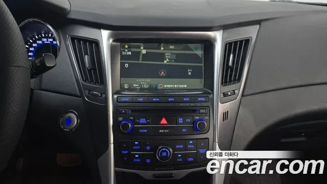 Hyundai Sonata Hybrid, 2013 — фото 15
