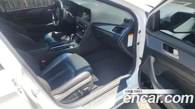 Hyundai Sonata LF Sonata Hybrid, 2016 — фото 15