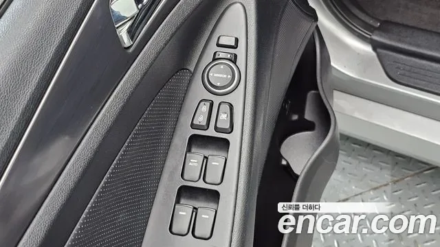 Hyundai Sonata Hybrid, 2011 — фото 16