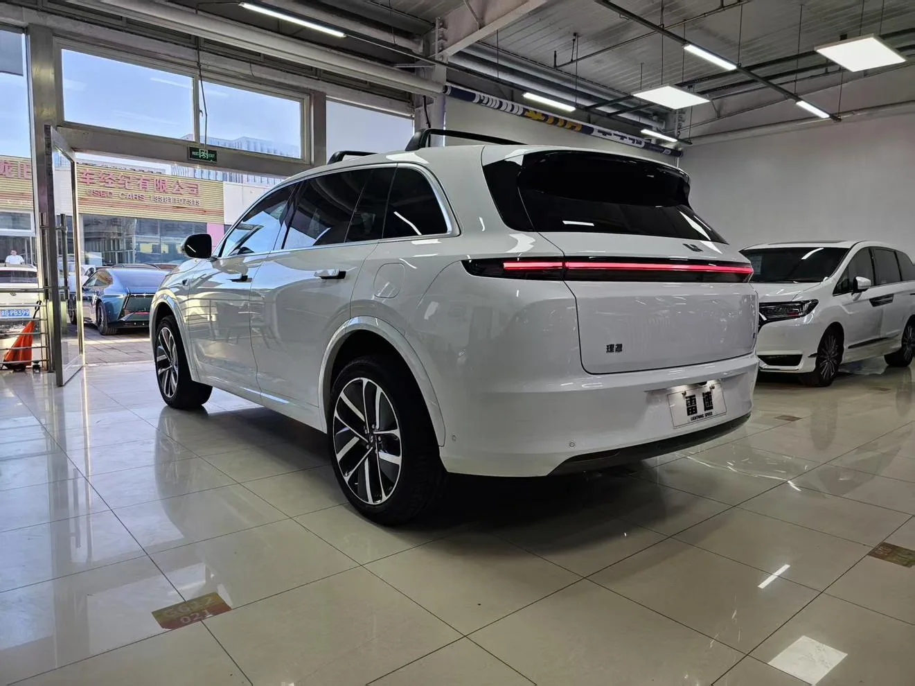 Li Auto Ideal L7, 2023 — фото 25