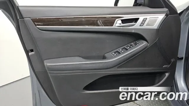 Genesis G80, 2016 — фото 24