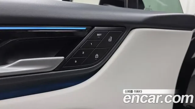 Porsche Macan EV, 2025 — фото 20