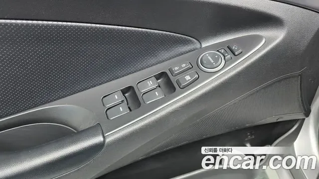 Hyundai Sonata Hybrid, 2012 — фото 28