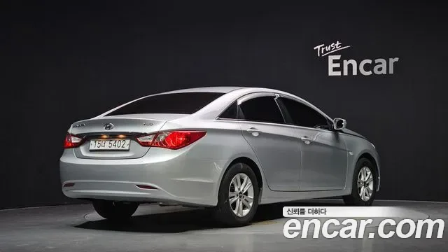 Hyundai Sonata YF Sonata, 2010 — фото 2