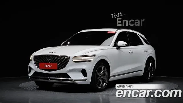 Genesis Gv70
