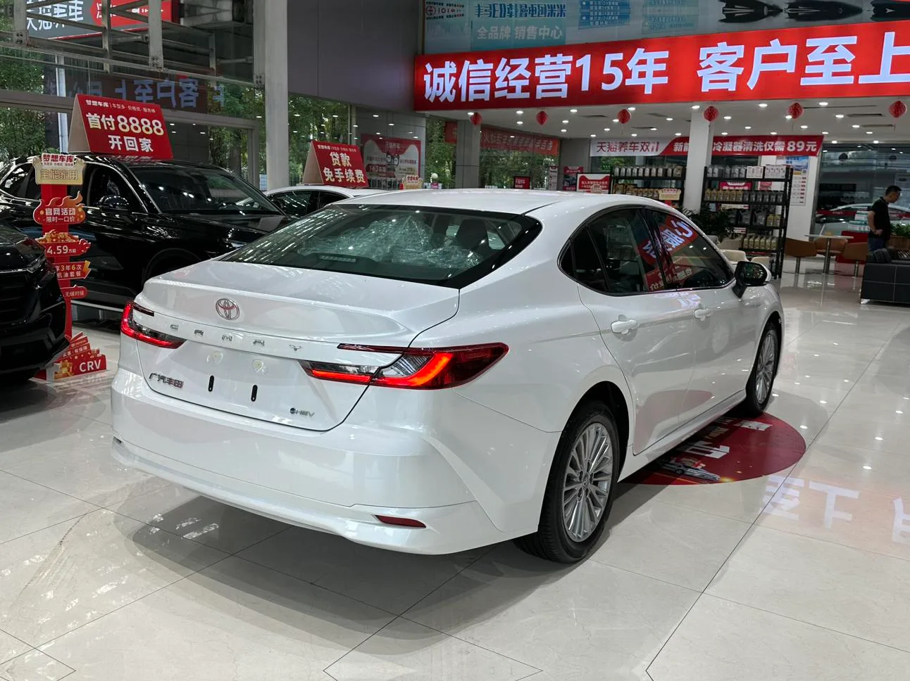 Toyota Camry, 2026 — фото 10