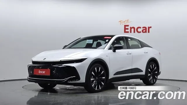Toyota Crown Crossover