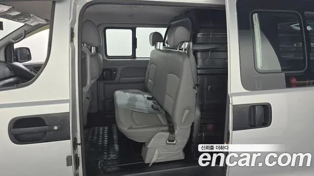Hyundai Starex Grand Starex, 2009 — фото 12
