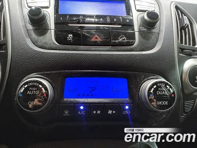 Hyundai Tucson ix, 2010 — фото 11