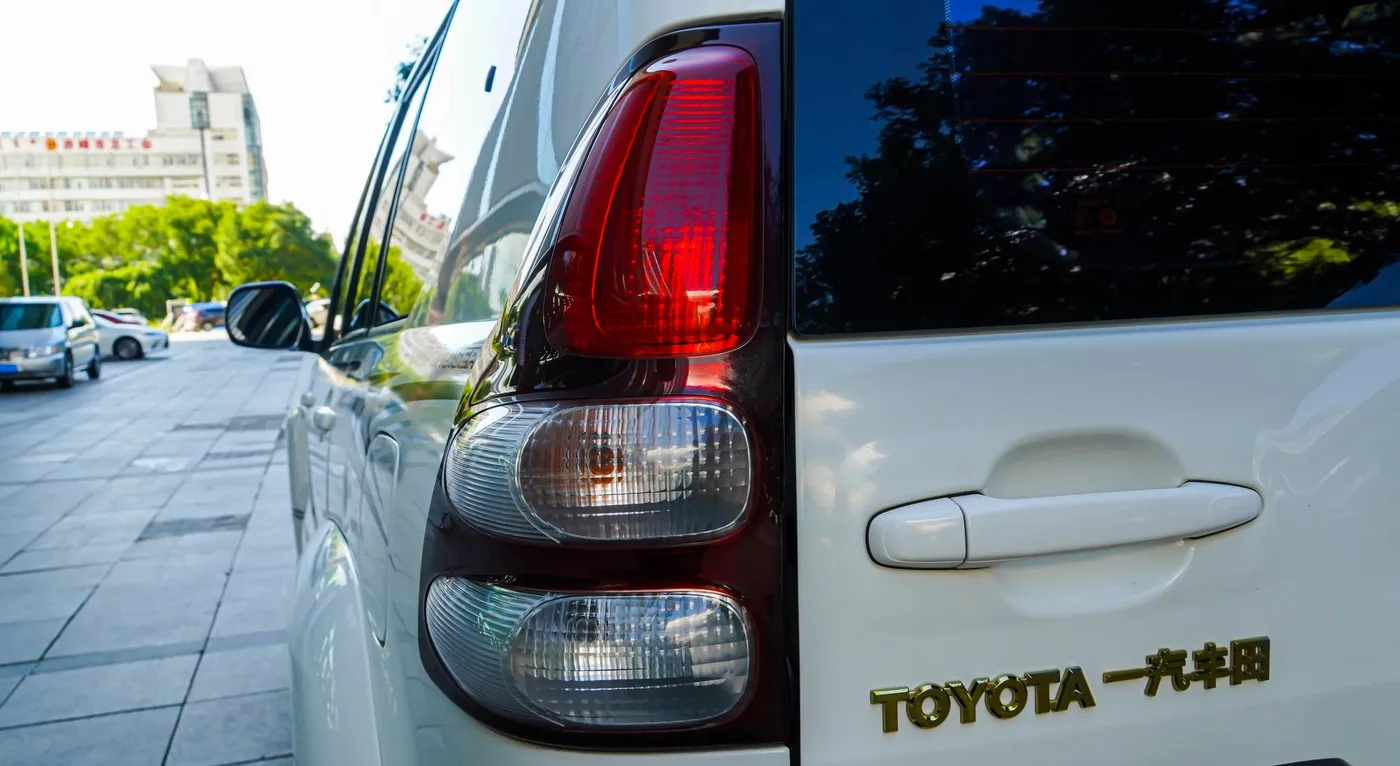 Toyota prado, 2006 — фото 12