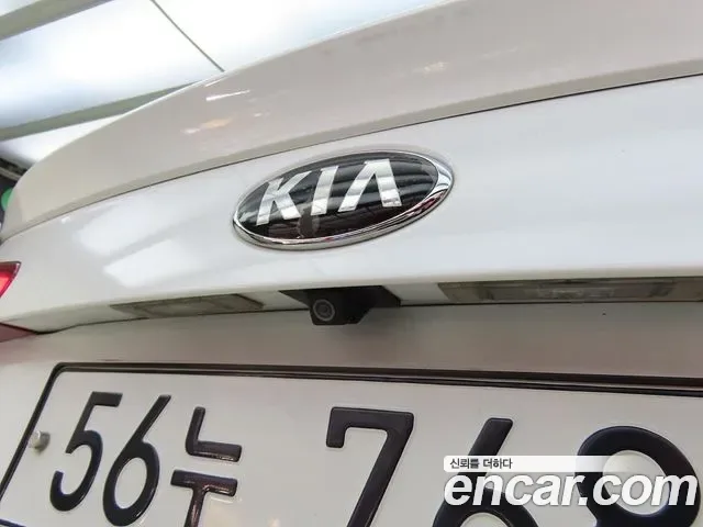Kia K5 Hybrid, 2012 — фото 12