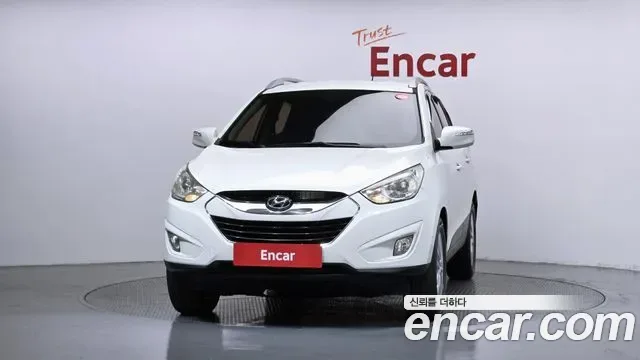 Hyundai Tucson ix, 2010 — фото 3