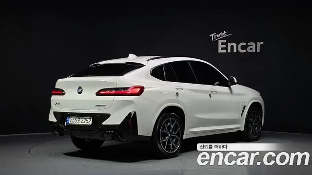 BMW X4 G02, 2022 — фото 2