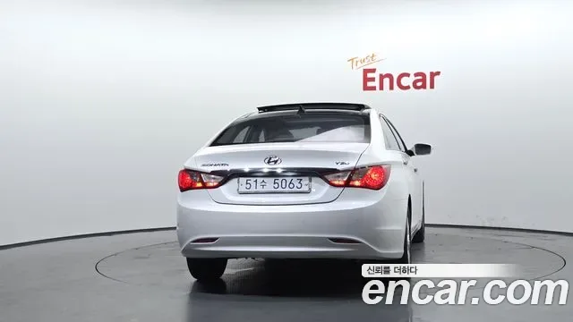 Hyundai Sonata YF Sonata, 2010 — фото 4
