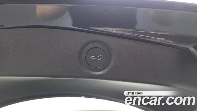 Tesla Model 3, 2026 — фото 32