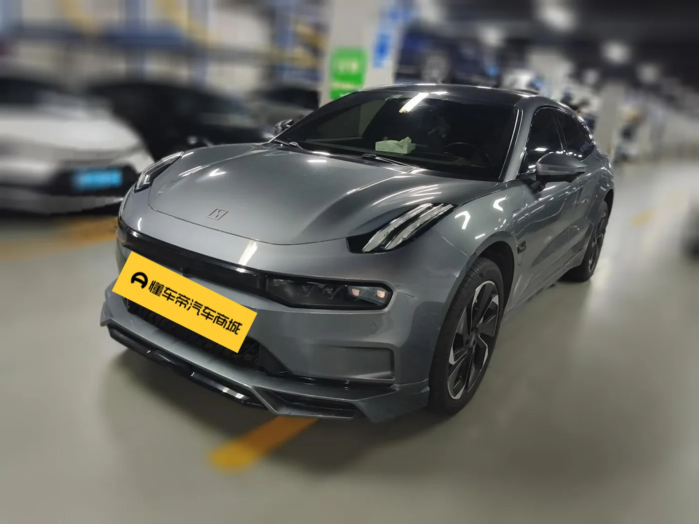 ZEEKR 001