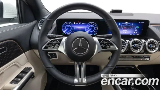 Mercedes-Benz Eqa H243, 2025 — фото 20