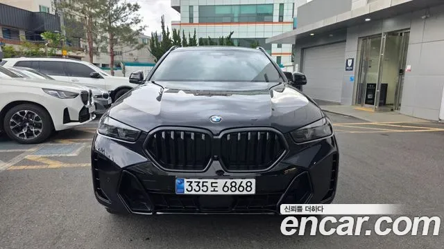 BMW X6 G06