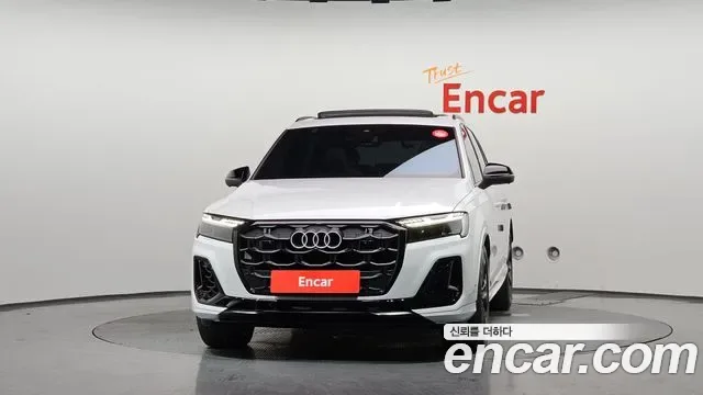 Audi Q7 4M, 2025 — фото 2