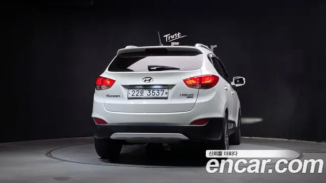 Hyundai Tucson ix, 2012 — фото 4