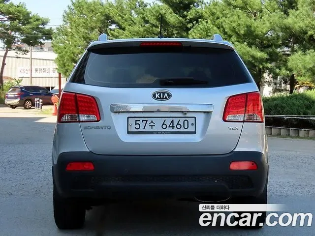 Kia Sorento, 2011 — фото 4