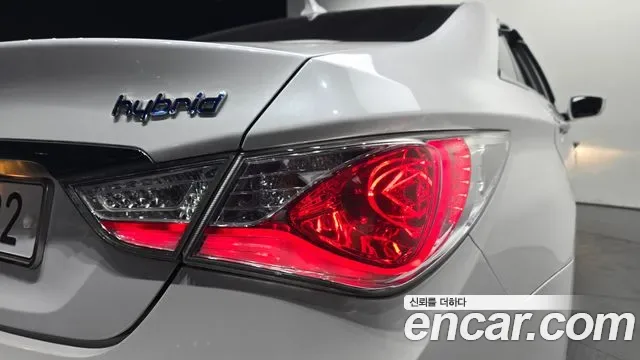 Hyundai Sonata Hybrid, 2013 — фото 24
