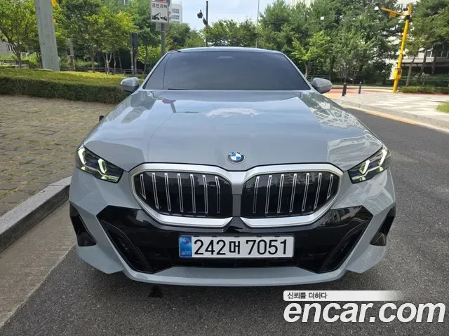 BMW 5-Series G60