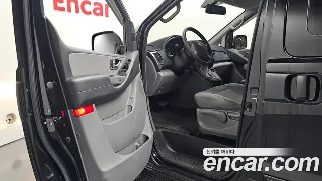 Hyundai Starex Grand Starex, 2012 — фото 10
