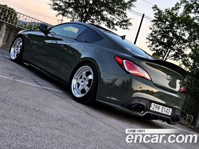 Hyundai Genesis Coupe, 2009 — фото 2