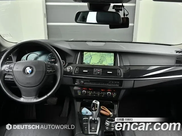 BMW 5-Series F10, 2013 — фото 7