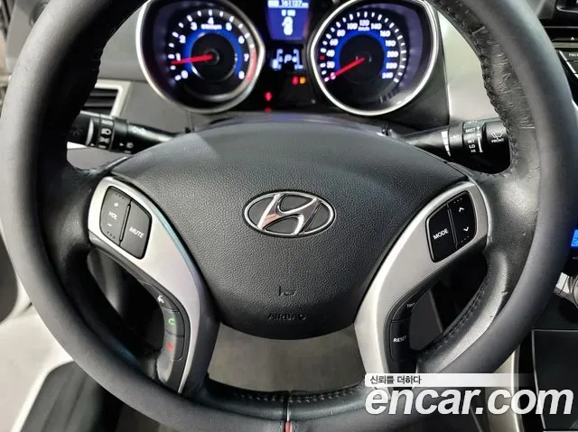 Hyundai Avante MD, 2012 — фото 11