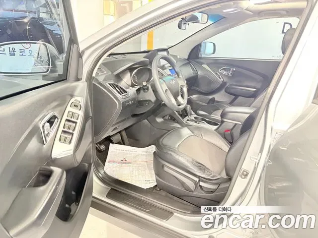 Hyundai Tucson ix, 2010 — фото 12