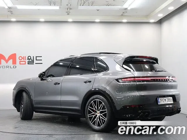 Porsche Cayenne PO536, 2025 — фото 3
