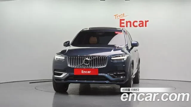 Volvo Xc90, 2025 — фото 3