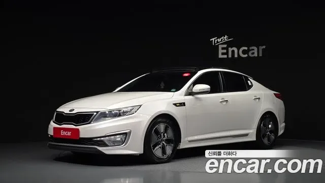 Kia K5 Hybrid