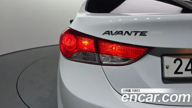 Hyundai Avante MD, 2011 — фото 24