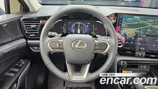 Lexus Nx NX350H, 2025 — фото 13