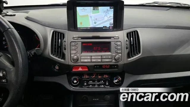 Kia Sportage, 2010 — фото 14