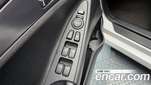 Hyundai Sonata Hybrid, 2013 — фото 16
