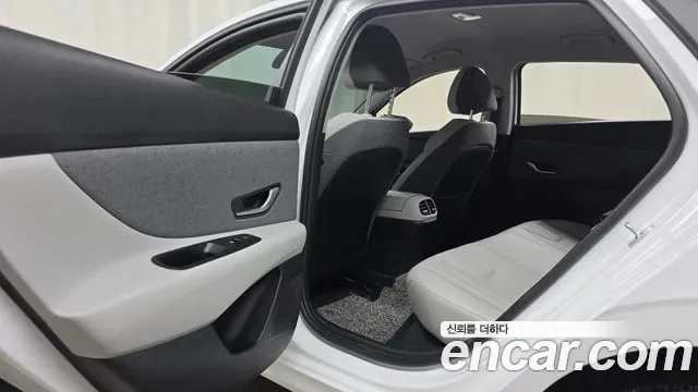 Hyundai Avante CN7, 2022 — фото 28