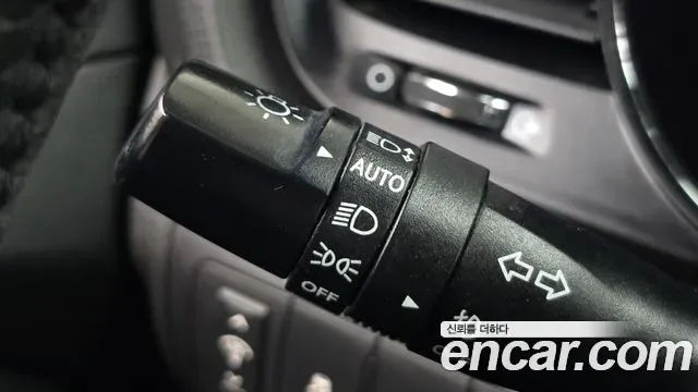 Kia K5 Hybrid, 2011 — фото 17