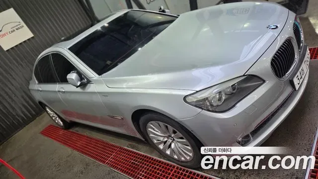 BMW 7-Series F01