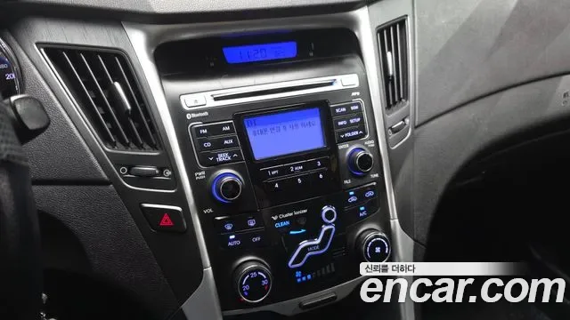 Hyundai Sonata YF Sonata, 2011 — фото 17