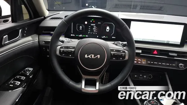 Kia K5 Hybrid, 2026 — фото 13