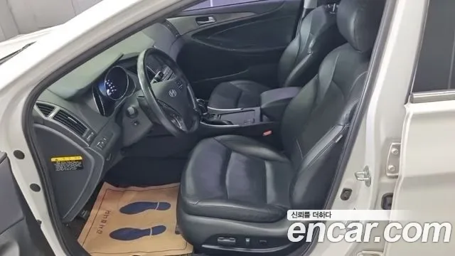 Hyundai Sonata Hybrid, 2013 — фото 10