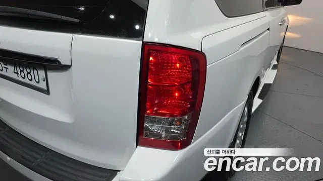 Kia Canival Carnival R, 2012 — фото 23
