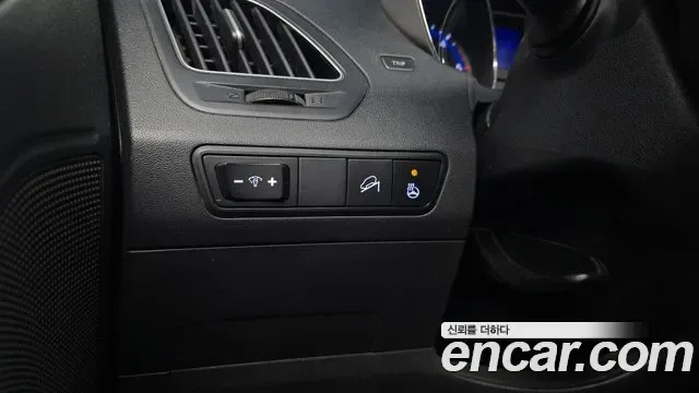 Hyundai Tucson ix, 2012 — фото 17