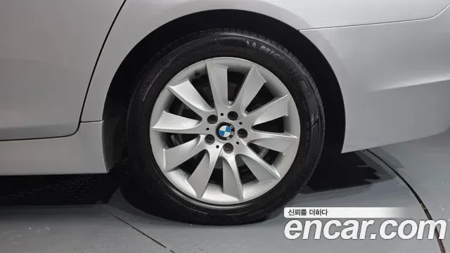 BMW 5-Series F10, 2013 — фото 22