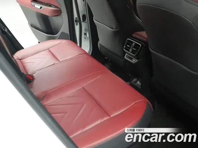 Lexus Nx Nx450h+, 2025 — фото 13